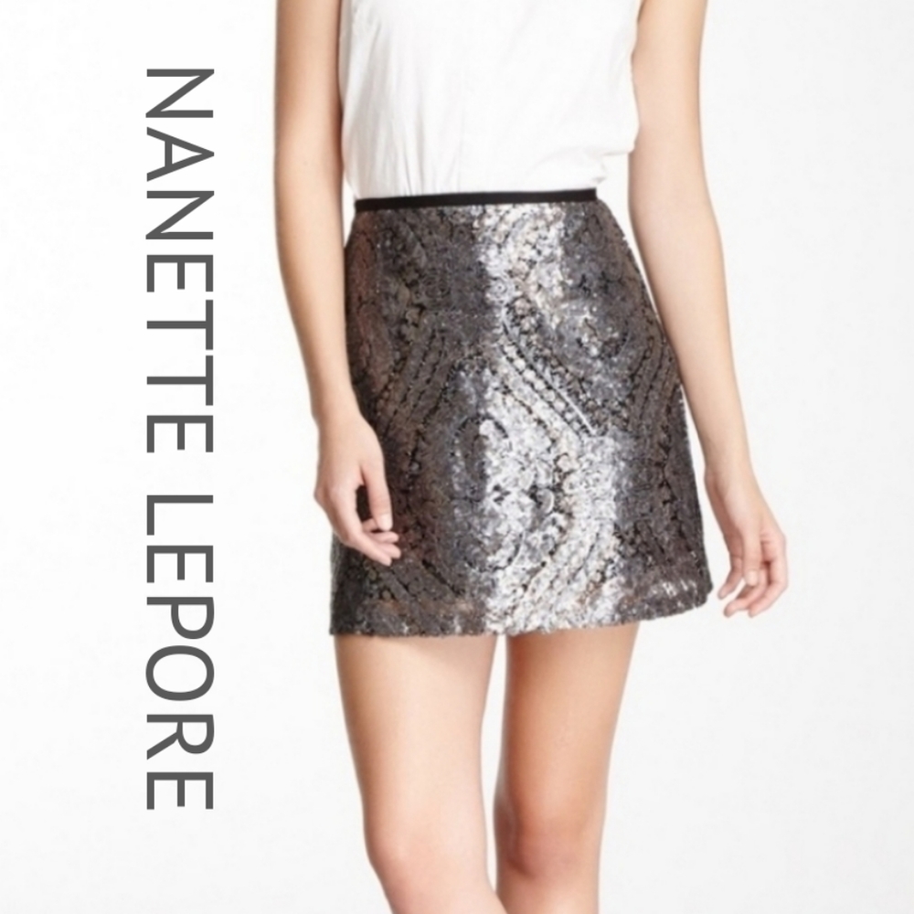 Nanette Lepore sequin skirt, size 4 silver, Grey gun metal